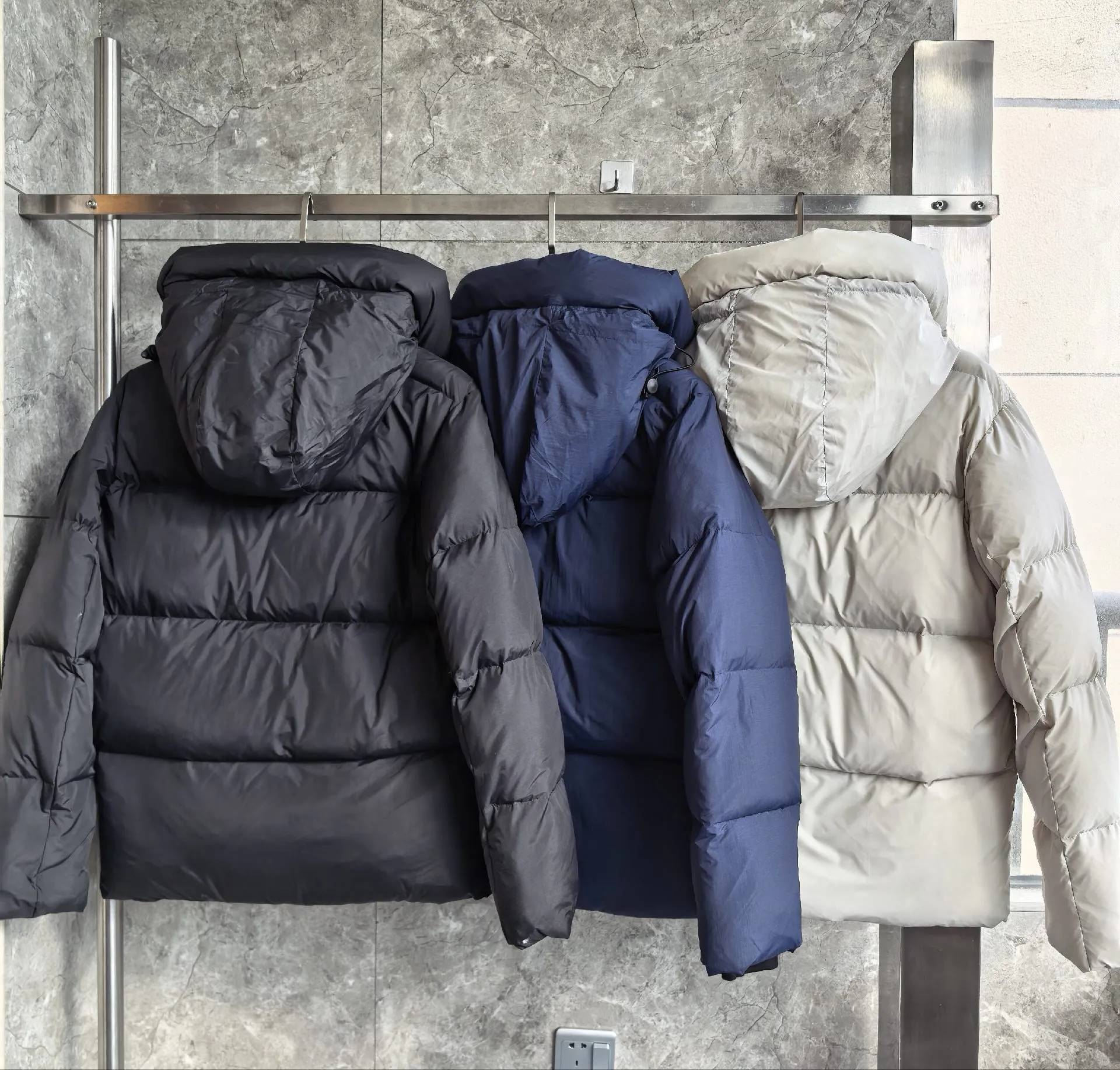 2282MB Crofton Puffer New Arrival matte men's down jacket Color: Black Dark Blue Stone Gray. Size: S M L XL XXL.